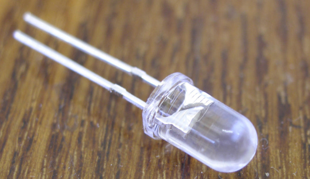 What LEDs are used for flashlights