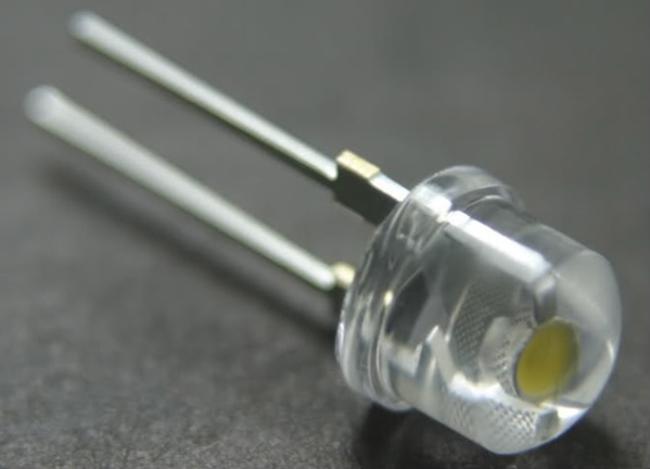 A variant of a LED DIP called Straw Hat