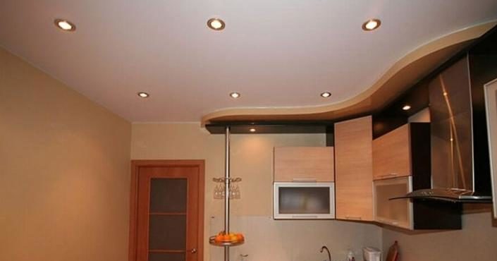 How to arrange the lamps on a suspended ceiling