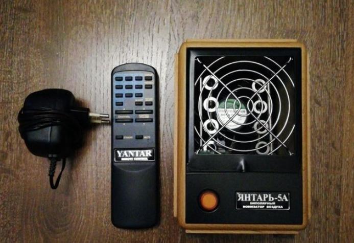 Benefits and Harms from the Chizhevskii Chandelier