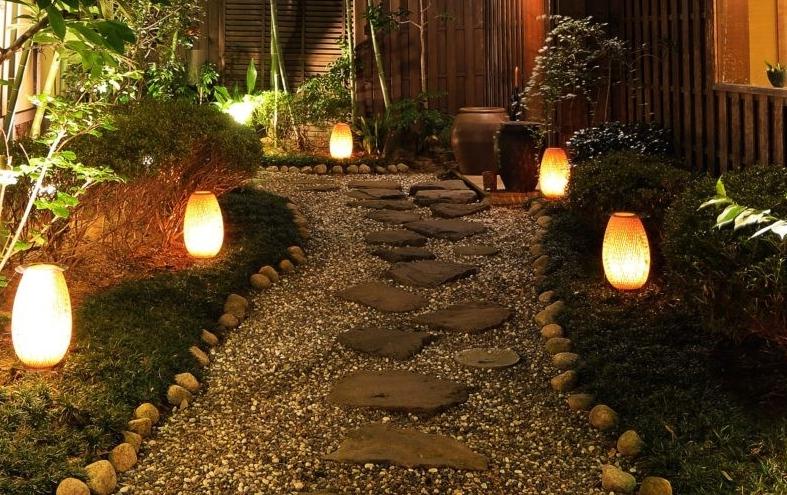 How to make pathway lighting in a country house