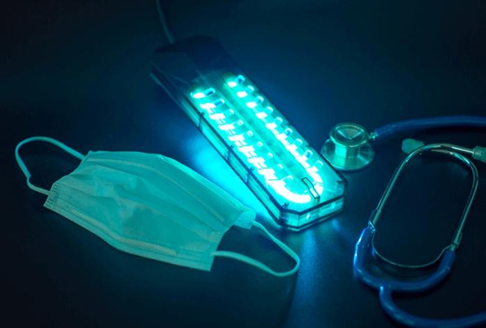 When a germicidal lamp helps against coronavirus