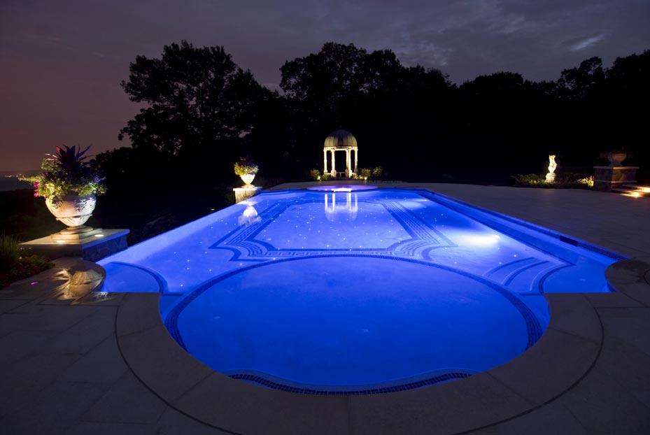 Swimming pool lighting tips for your home