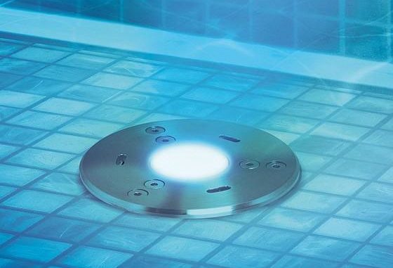 Non-contact overhead lantern.