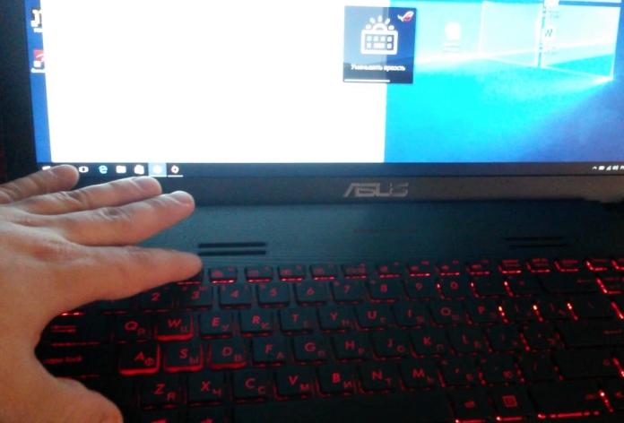 You must have the driver installed to be able to adjust the brightness of the monitor.