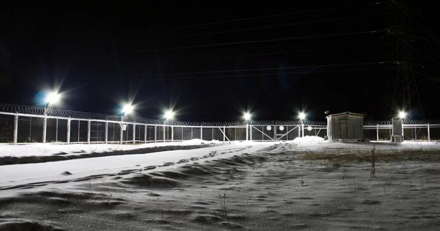 The perimeter must be clearly visible