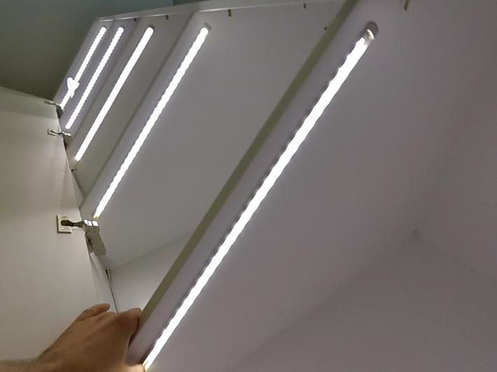 Creating lighting in the dressing room