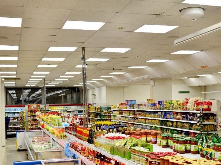 Artificial lighting in the sales area