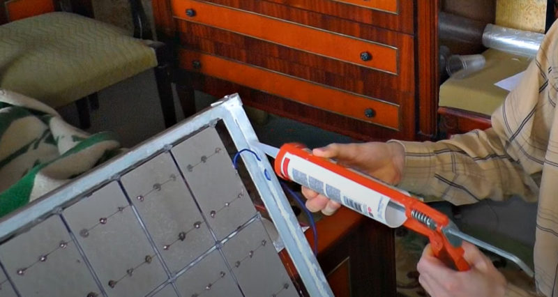 How to make a solar panel at home