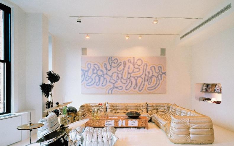 The track lighting system for interiors