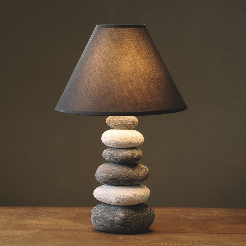 Makeshift table lamp - detailed instructions