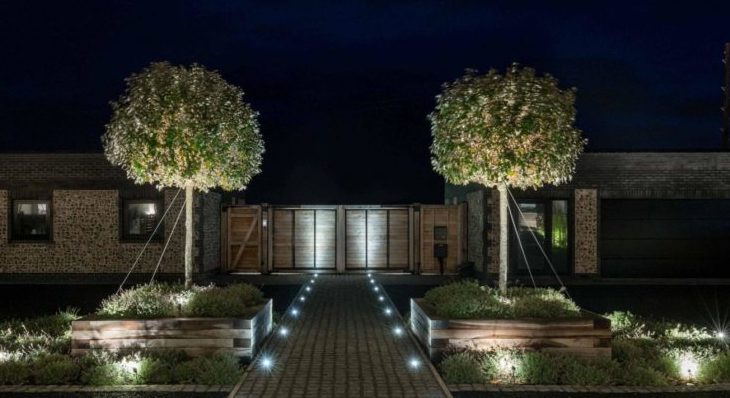 Illumination of elements