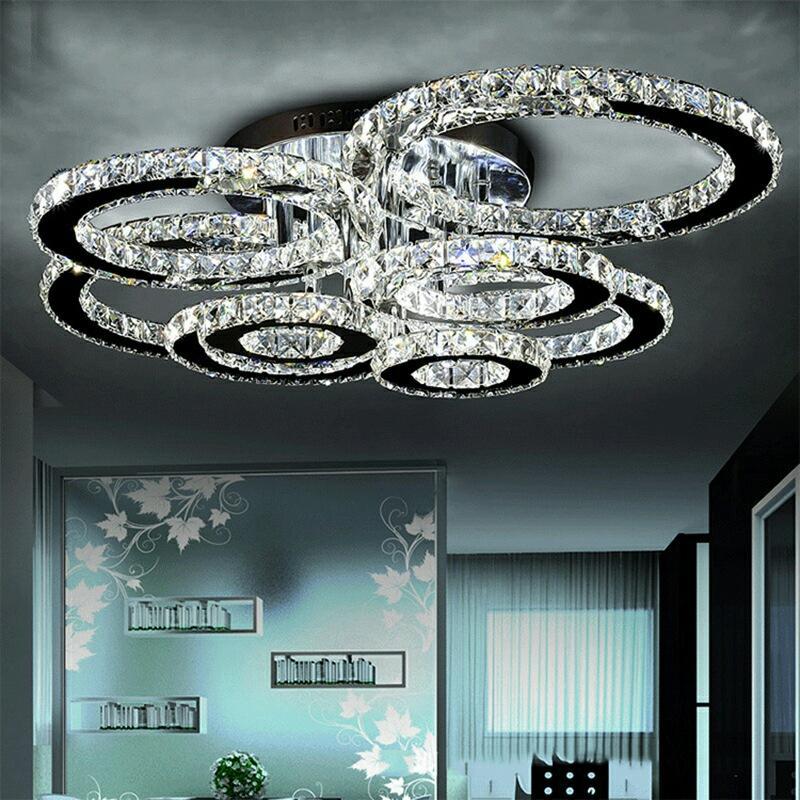 How to choose a chandelier in the hall