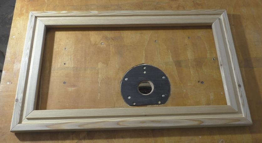 Prefabricated frame with groove for aluminum profile.