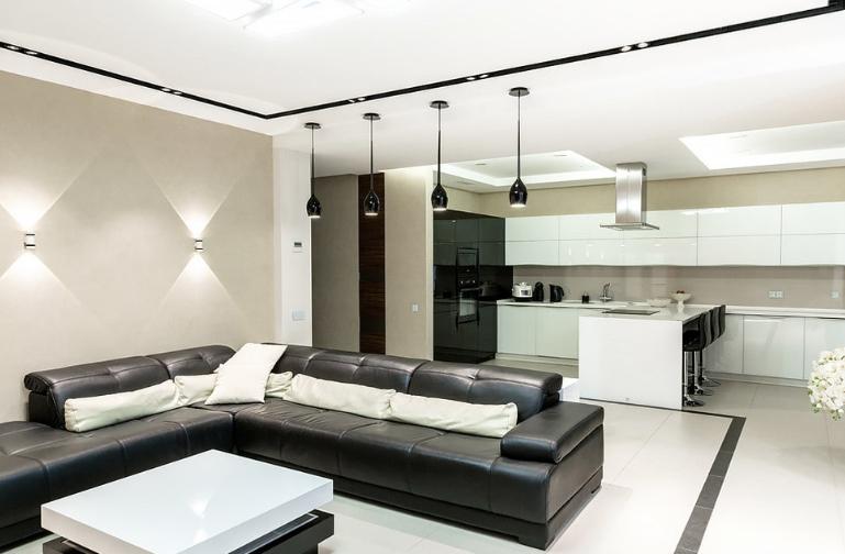 Lighting the kitchen-living room in a modern style