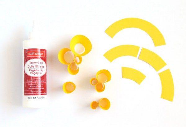 Beautiful makeshift lamps from improvised materials