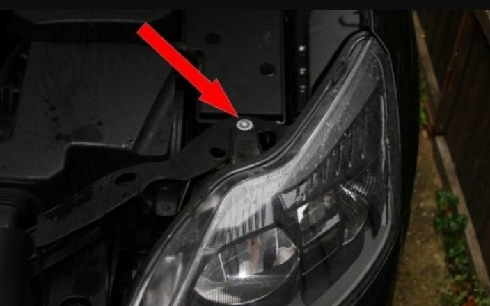 How to install the LED lamp h7