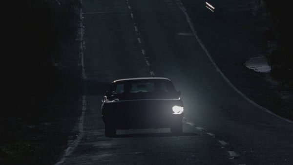 The vehicle has a TPMS and the RDS allows you to use fog lights when the vehicle is on.