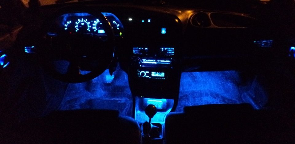 How to make your own LED footlight in the car